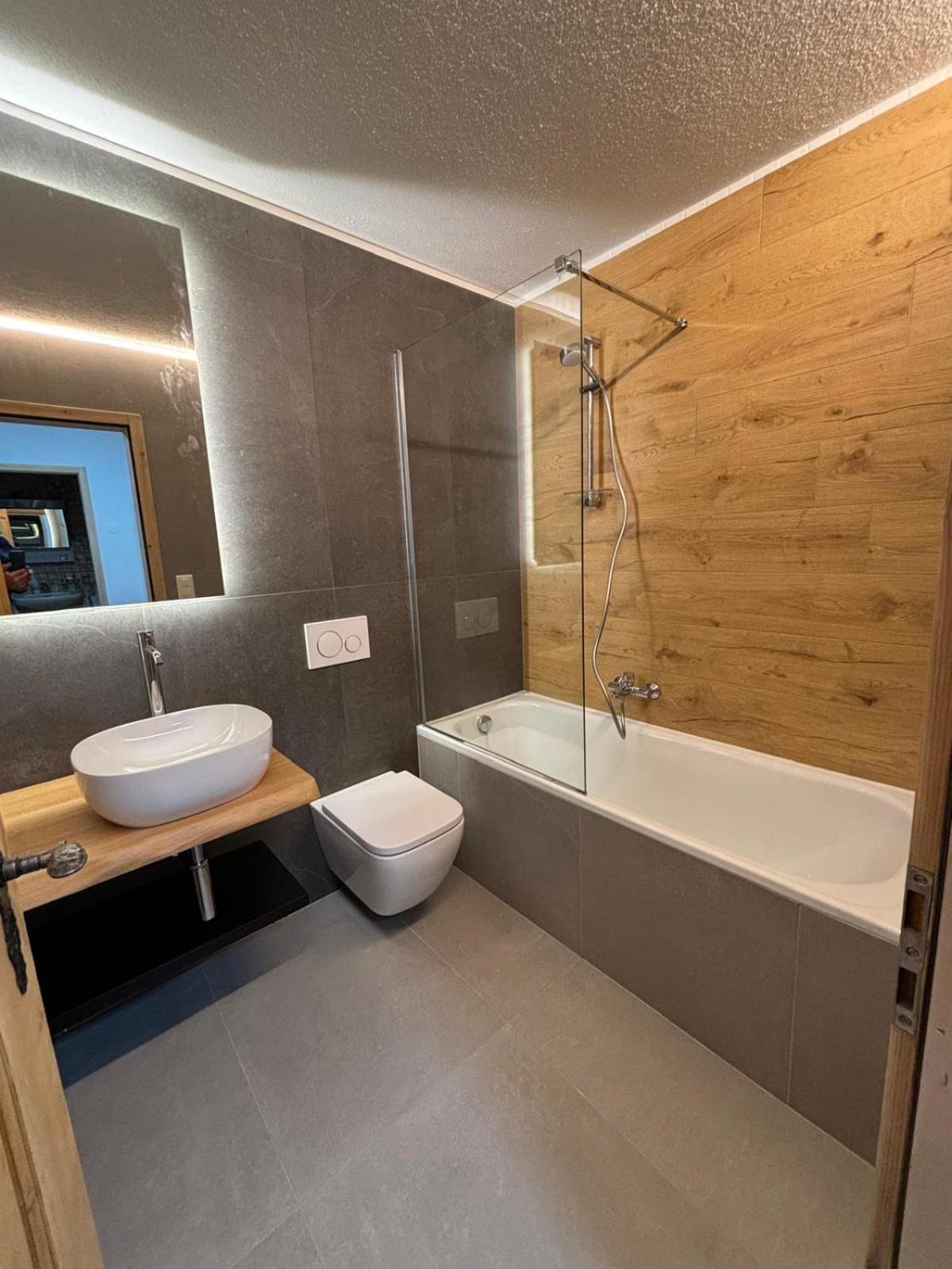 Appartamento Chalet Laax Eksteriør bilde